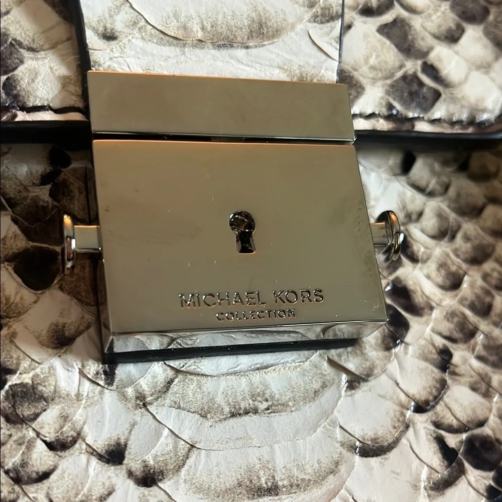 NWT Michael Kors Collection Campbell Runway Weekender - Picture 2 of 16